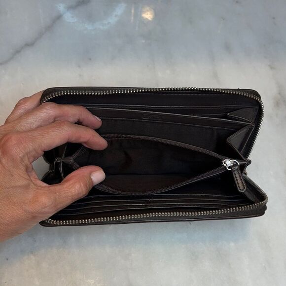 Coach Ashley Signature Logo Full Zip Wallet - Picture 12 of 15